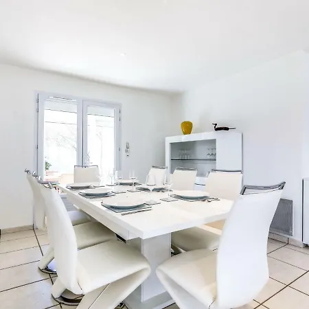 Languedoc By Interhome Casa de Férias